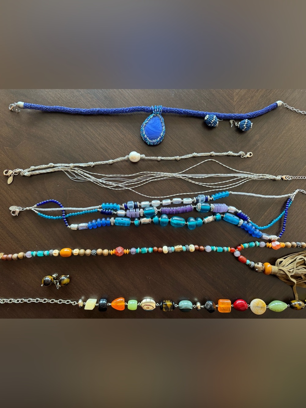 Chico’s Bundle Necklaces & 2 pair of earrings EUC